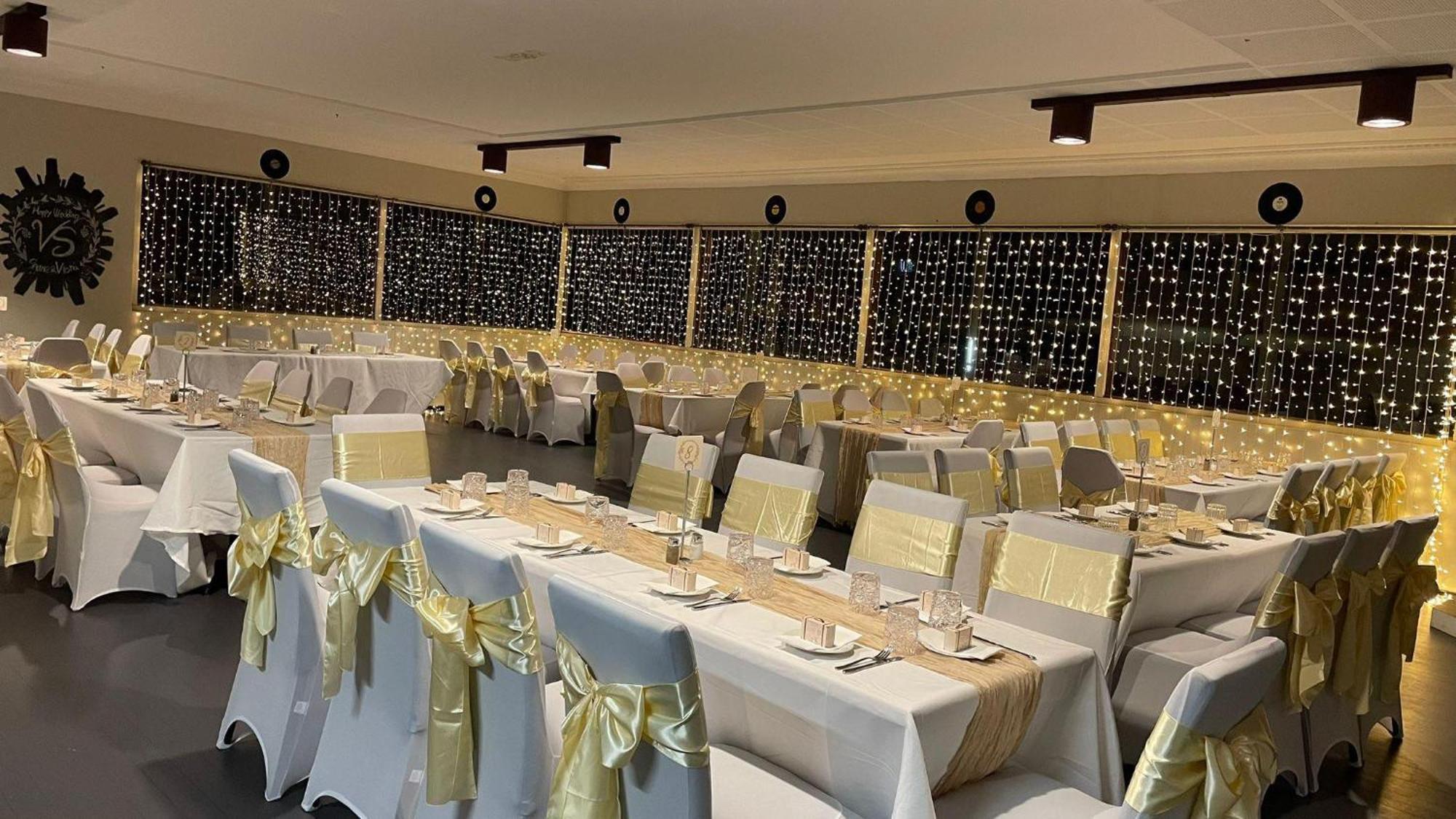 Club Hotel Глен Инес Екстериор снимка